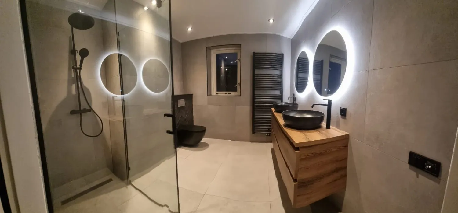 Luxe badkamerrenovatie in Barneveld